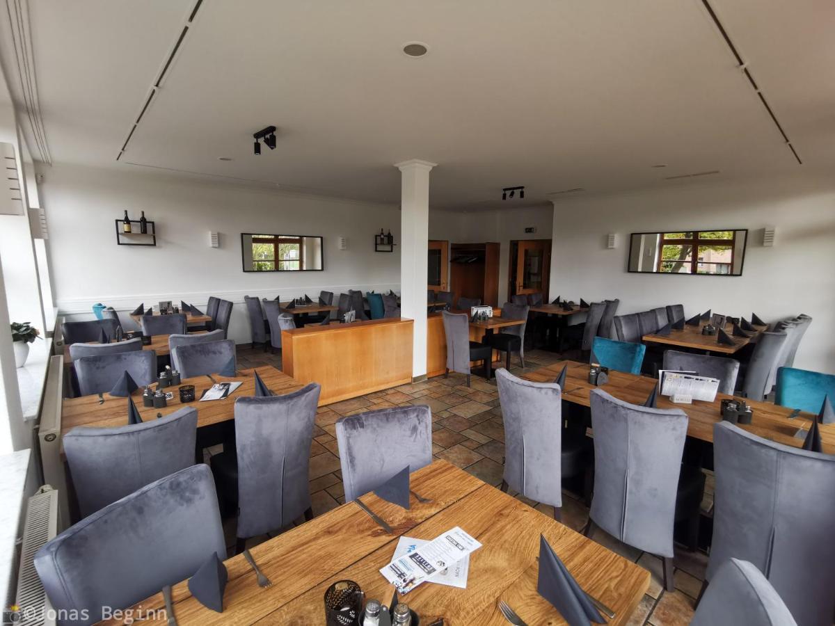 Olympia Hotel & Restaurant Inden Ngoại thất bức ảnh